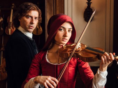 01_VIVALDI-UND-ICH_Michele_Riondino_e_Tecla_Insolia_©_Kimberley_Ross_X_VERLEIH