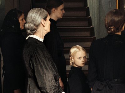 02_In_die_Sonne_schauen_©Studio-Zentral