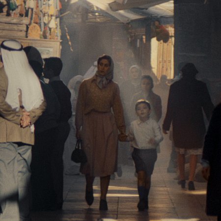 ImSchattenDesOrangenbaums ©X Verleih AG