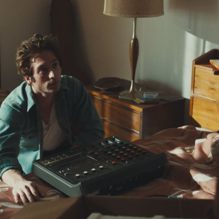 Jeremy Allen White as Bruce Springsteen in 20th Century Studios' SPRINGSTEEN: DELIVER ME FROM NOWHERE. Photo courtesy of 20th Century Studios. © 2025 20th Century Studios. All Rights Reserved