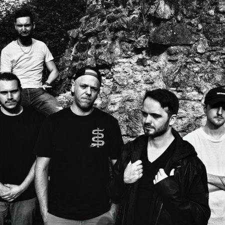 FallenApart ©FallenApart