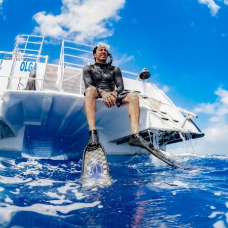 Patrick-on-boat-1-1080x720 ©Polyfilm