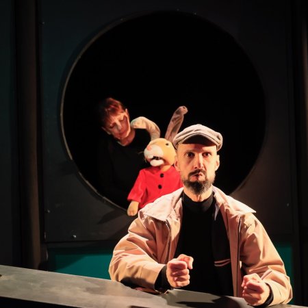 Rosi in der Geisterbahn ©Theater Feuerblau