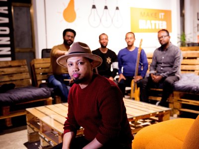 Yirga mit Band_(c) Asfaw Yohannes_5